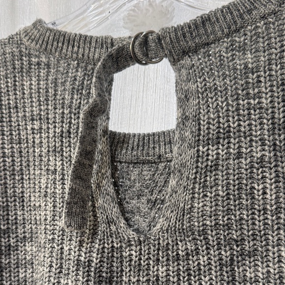 GAP Knit Crew Neck Sweater - Picture 3 of 5